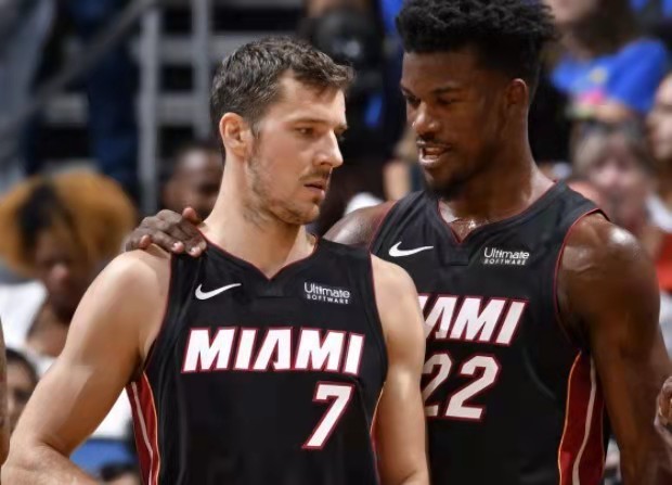 由罗德里戈 由罗德里戈