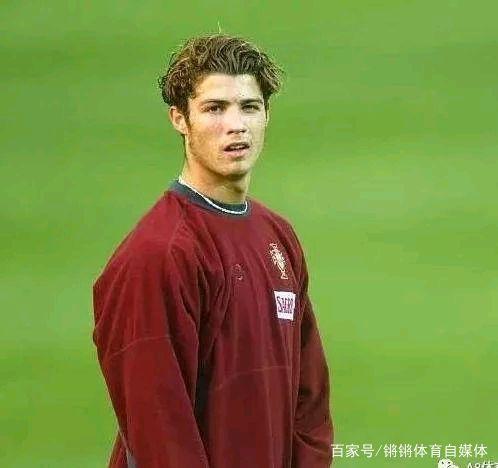 表现无疑成 表现无疑成